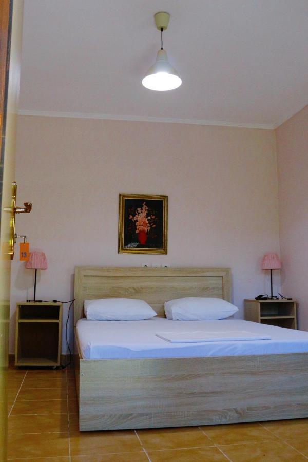 Guest House Alashara Πιτσούντα Δωμάτιο φωτογραφία