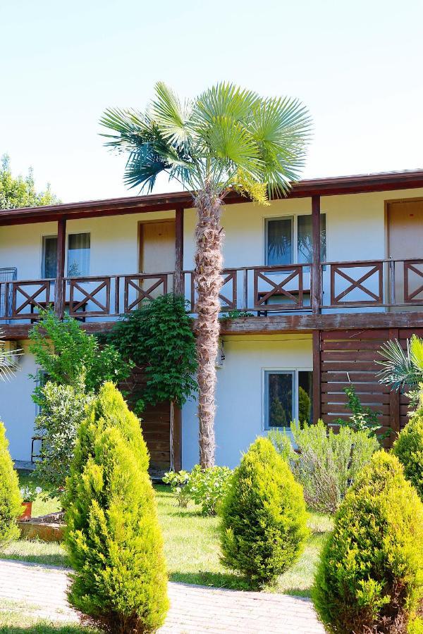 Guest House Alashara Πιτσούντα Εξωτερικό φωτογραφία
